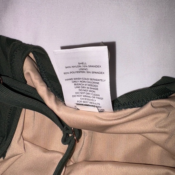 Shade & Shore NWT Size L Green Ribbed Deep V Neck One Piece Swimsuit - Picture 8 of 9